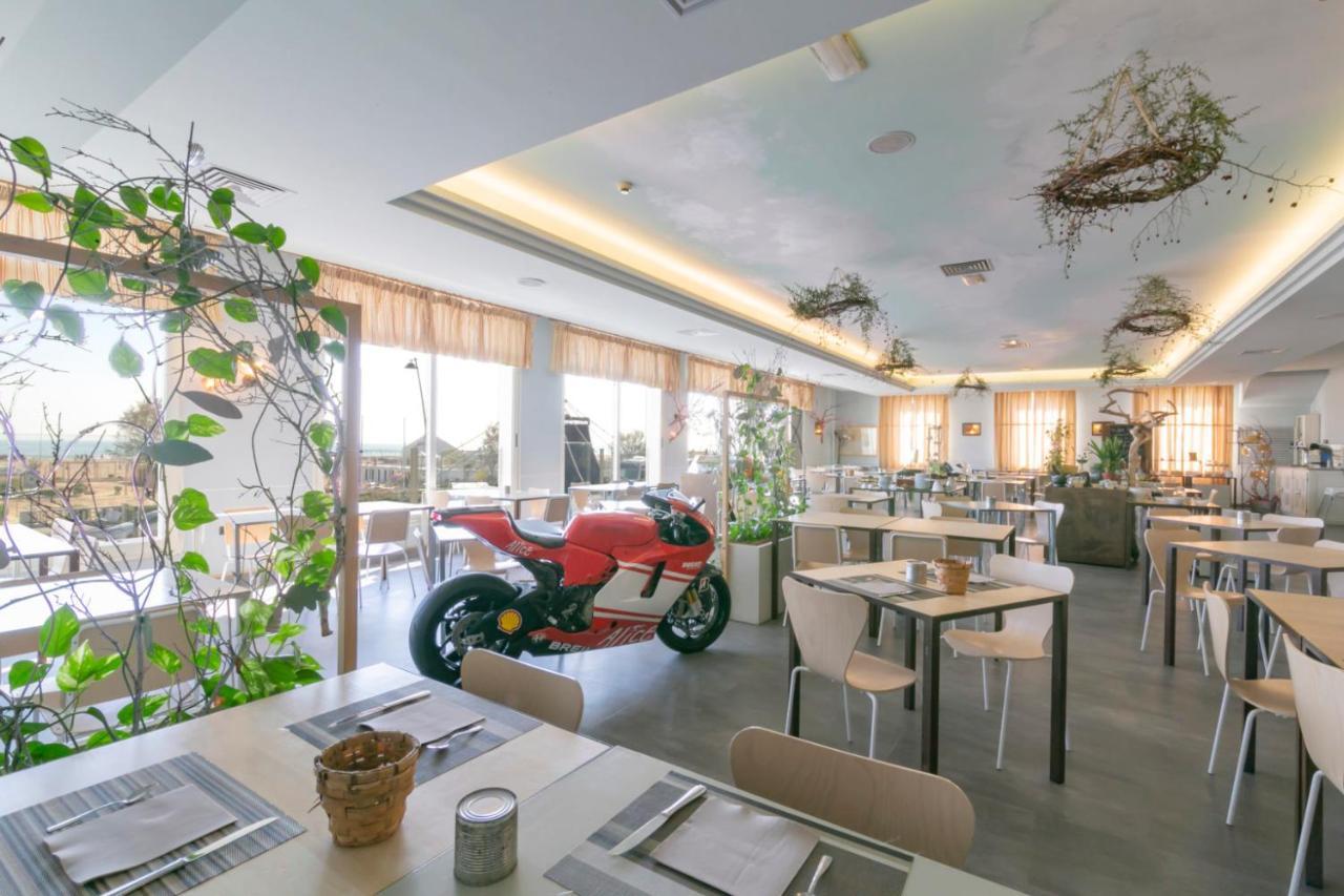 Hotel Corallo רימיני מראה חיצוני תמונה