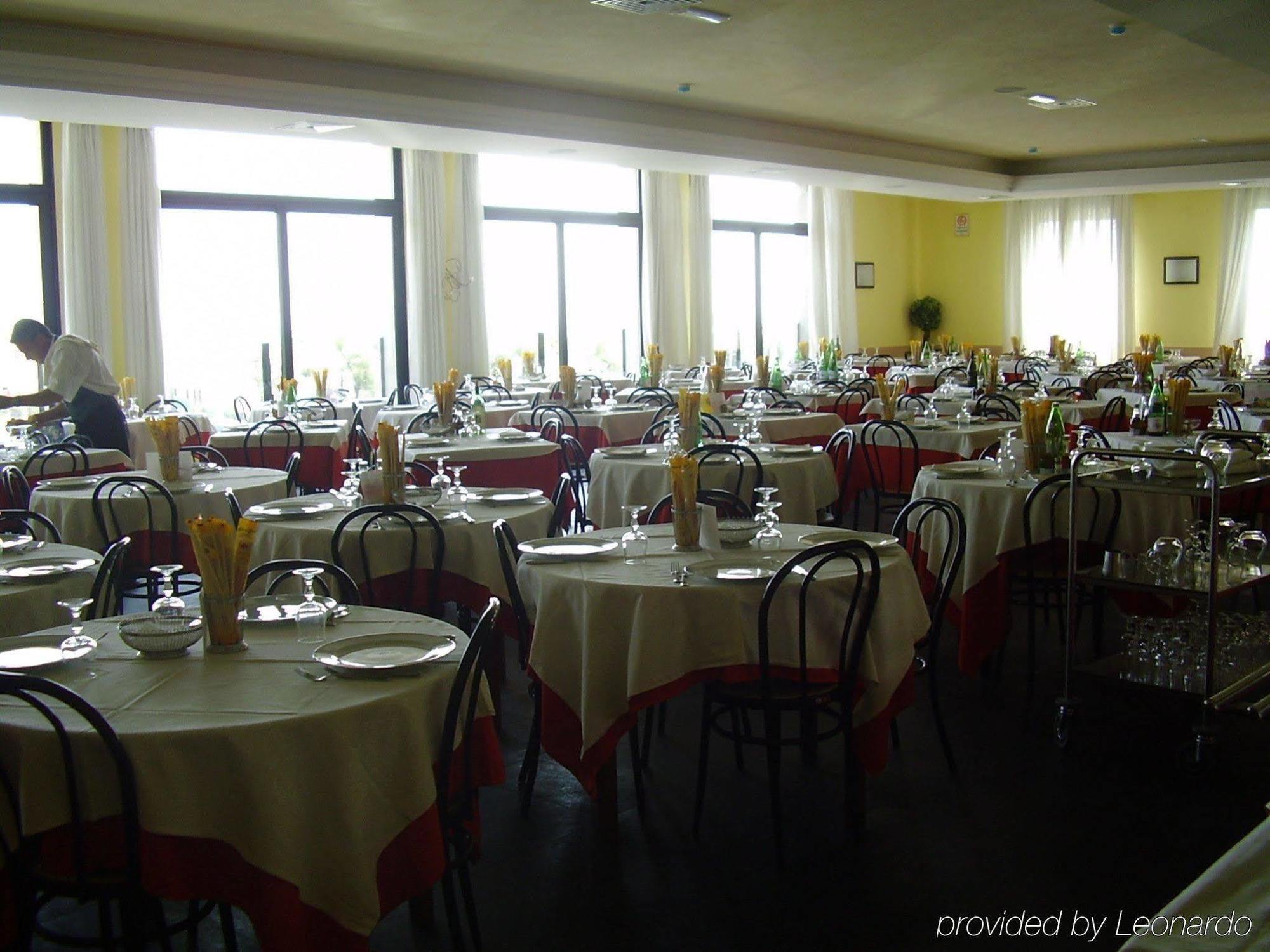 Hotel Corallo רימיני מסעדה תמונה
